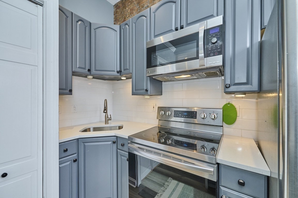 516 Shawmut Ave 2