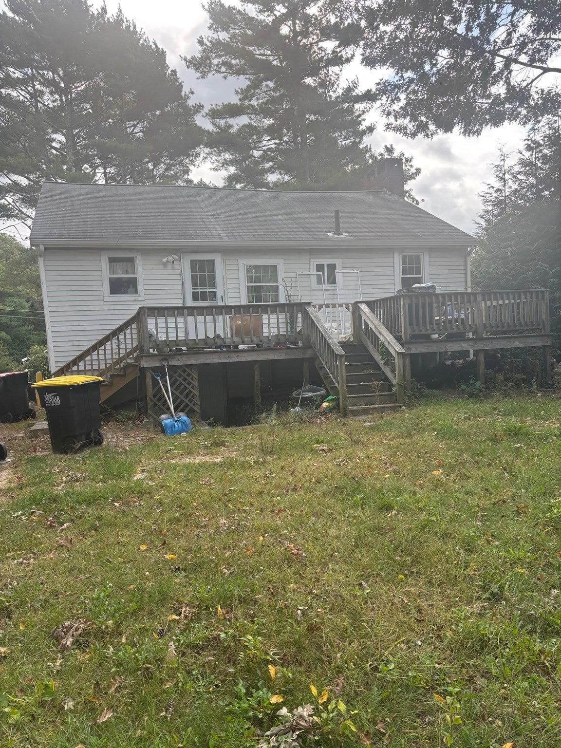 18 Buzzards Bay Dr
