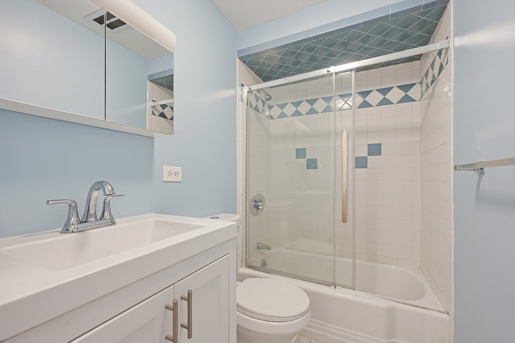 11 Lowe Street Place, Revere, MA Photo #31