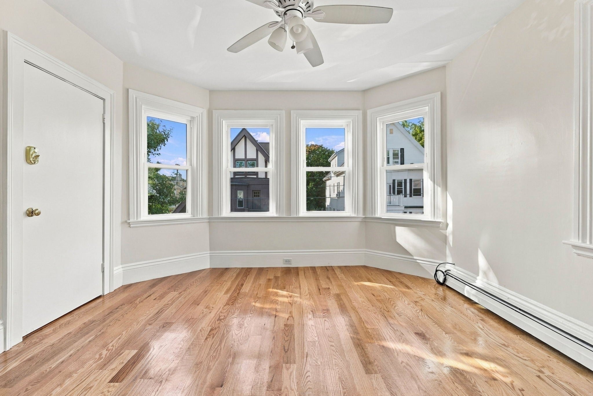 5 Willow Ave, Salem, MA, 5 Willow Ave, Salem, MA Photo #3