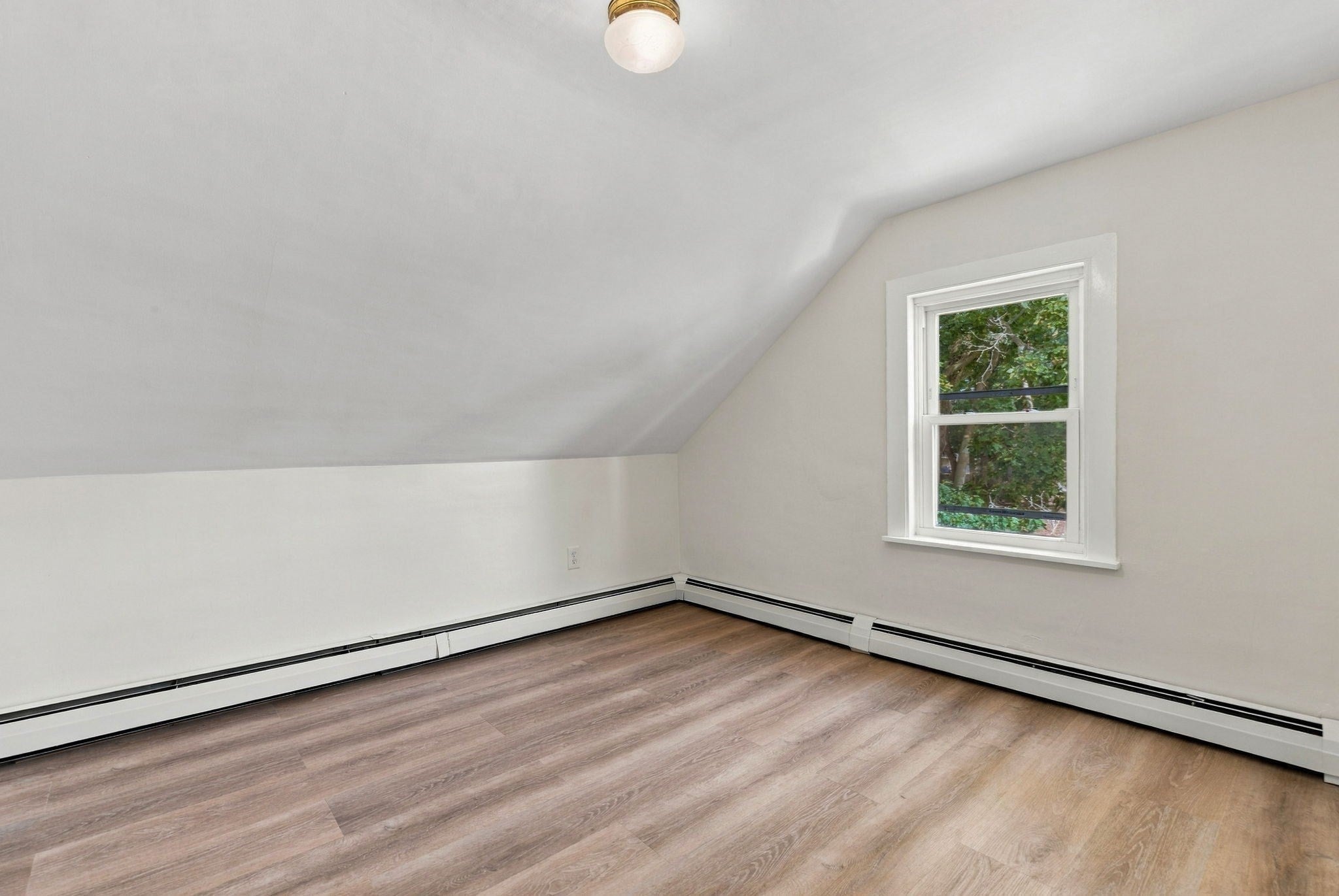 5 Willow Ave, Salem, MA, 5 Willow Ave, Salem, MA Photo #12