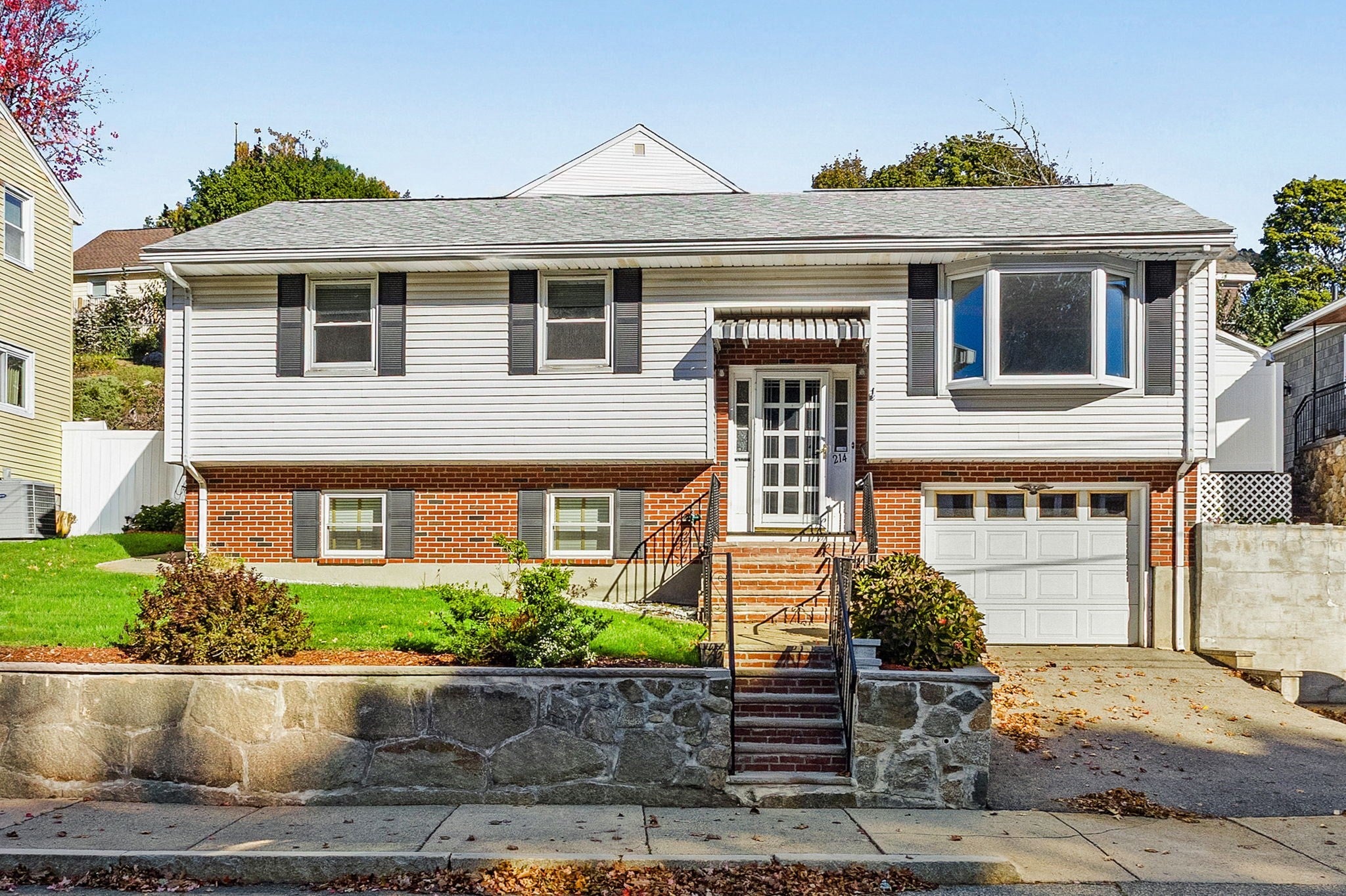Photo of 214 Gaston St, Medford, MA