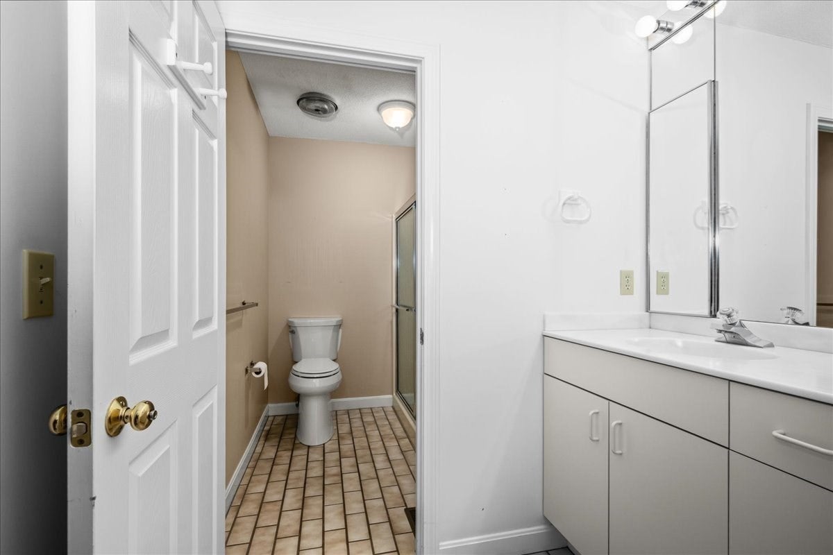 16 Bentwood Dr #16, Sturbridge, MA, 16 Bentwood Dr #16, Sturbridge, MA Photo #17