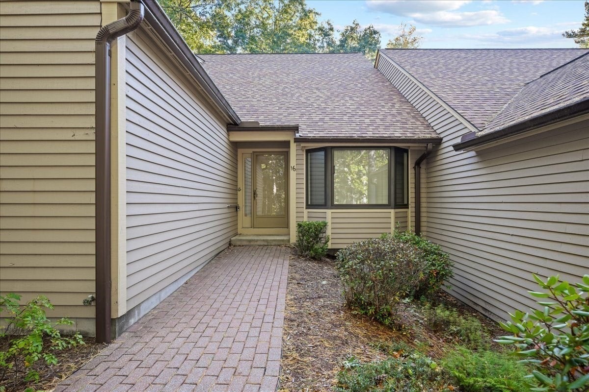 16 Bentwood Dr #16, Sturbridge, MA, 16 Bentwood Dr #16, Sturbridge, MA Photo #34