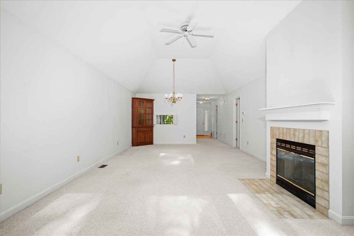 16 Bentwood Dr #16, Sturbridge, MA, 16 Bentwood Dr #16, Sturbridge, MA Photo #11