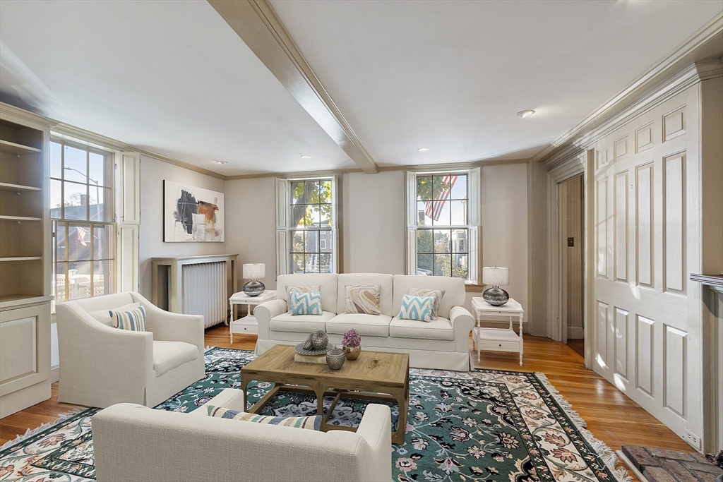 35 Central St