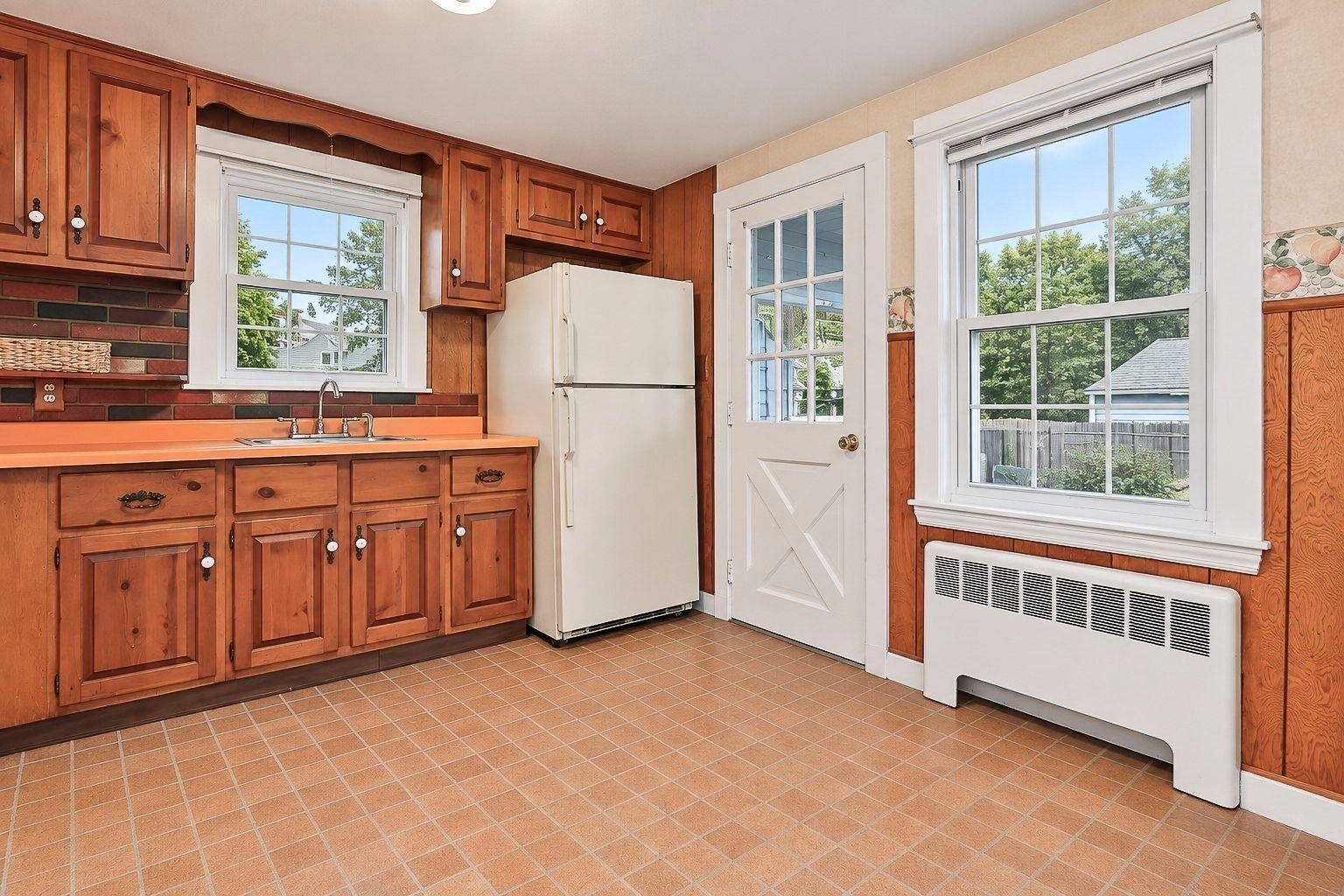 77 Paon Blvd, Wakefield, MA Photo #4
