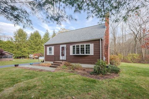 406 South Street Foxboro MA 02035