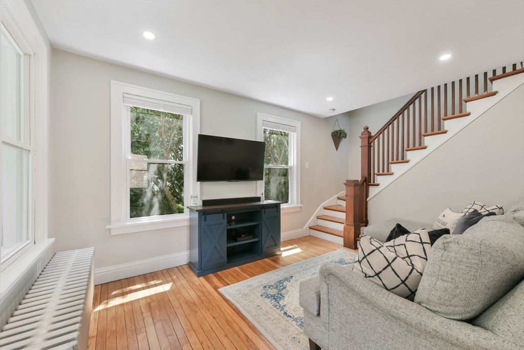 475 East St
