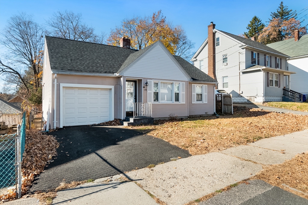 144 Bristol St