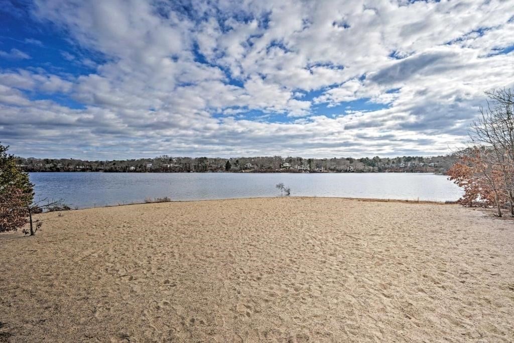 233 Pinecrest Beach Dr, Falmouth, MA, 233 Pinecrest Beach Dr, Falmouth, MA Photo #26