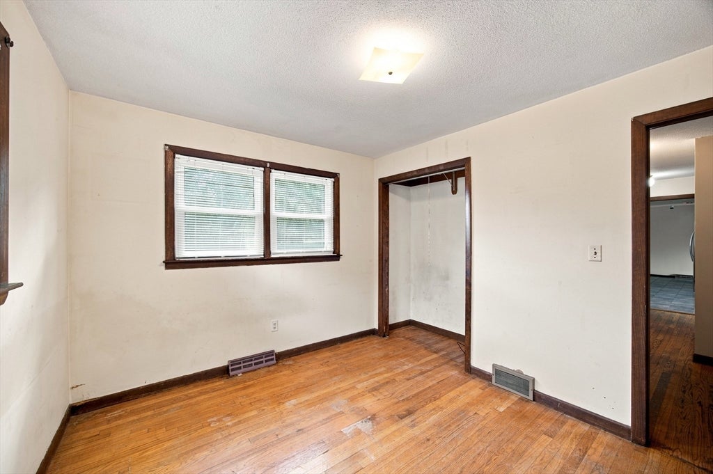 115 Bemis Rd, Holyoke, MA, 115 Bemis Rd, Holyoke, MA Photo #22