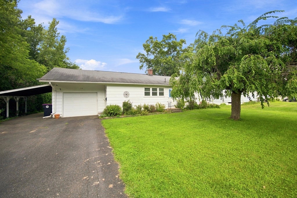 115 Bemis Rd, Holyoke, MA, 115 Bemis Rd, Holyoke, MA Photo #2