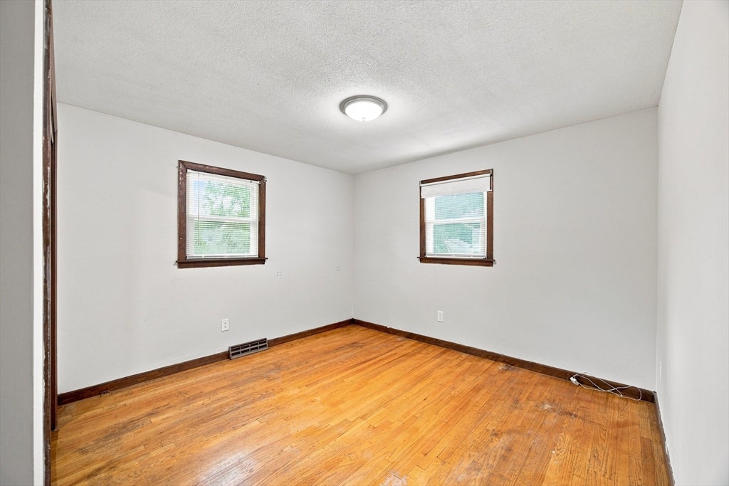 115 Bemis Rd, Holyoke, MA, 115 Bemis Rd, Holyoke, MA Photo #18