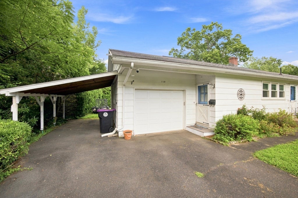 115 Bemis Rd, Holyoke, MA, 115 Bemis Rd, Holyoke, MA Photo #5