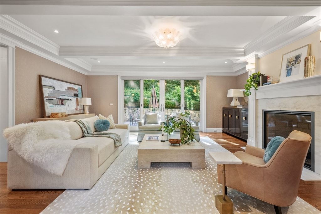 8 Sherburne Rd