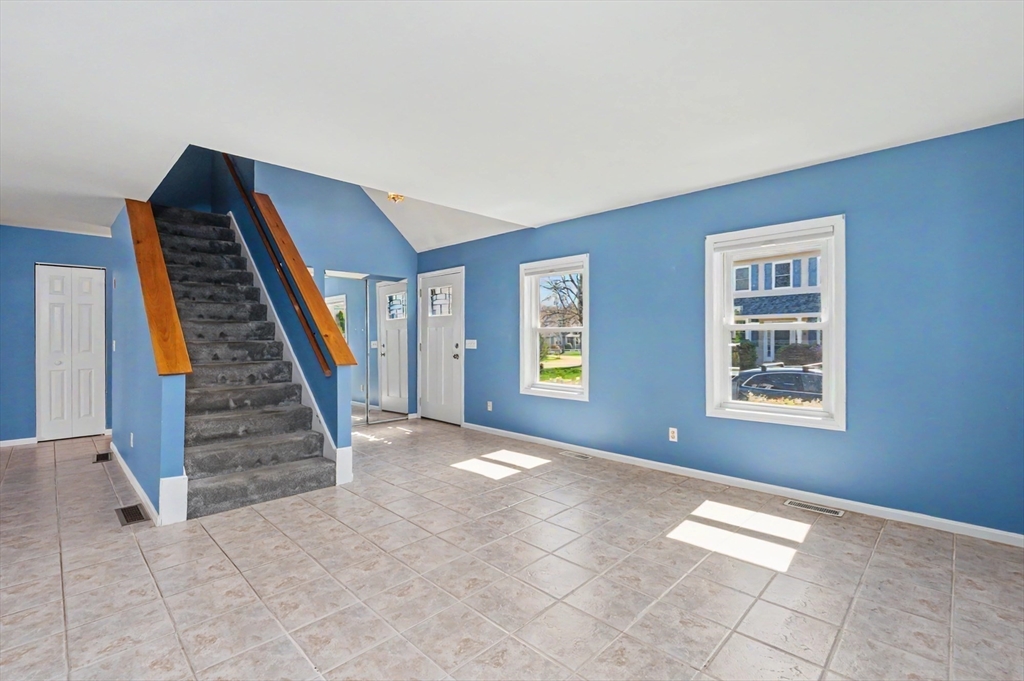 26 Juniperwood Dr