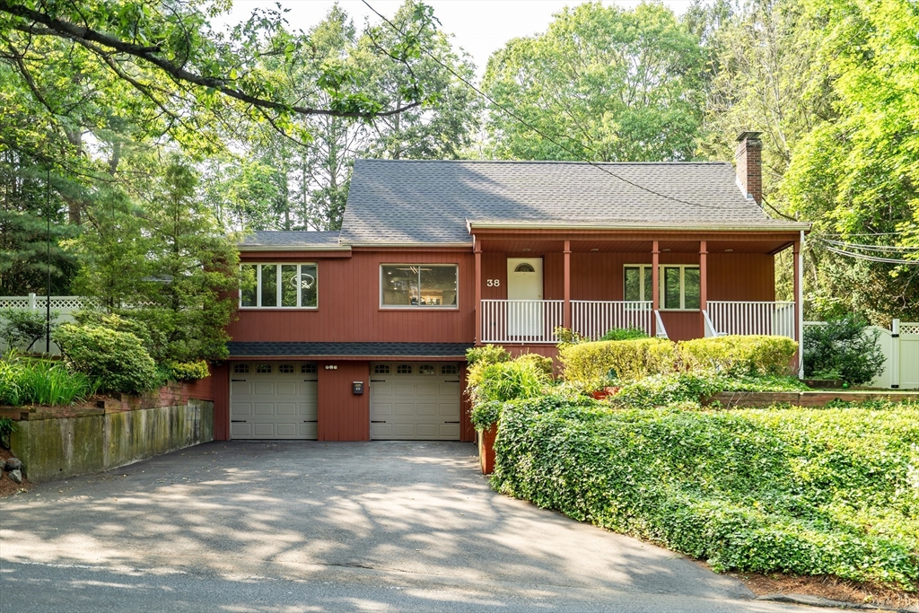 38 Maple St.