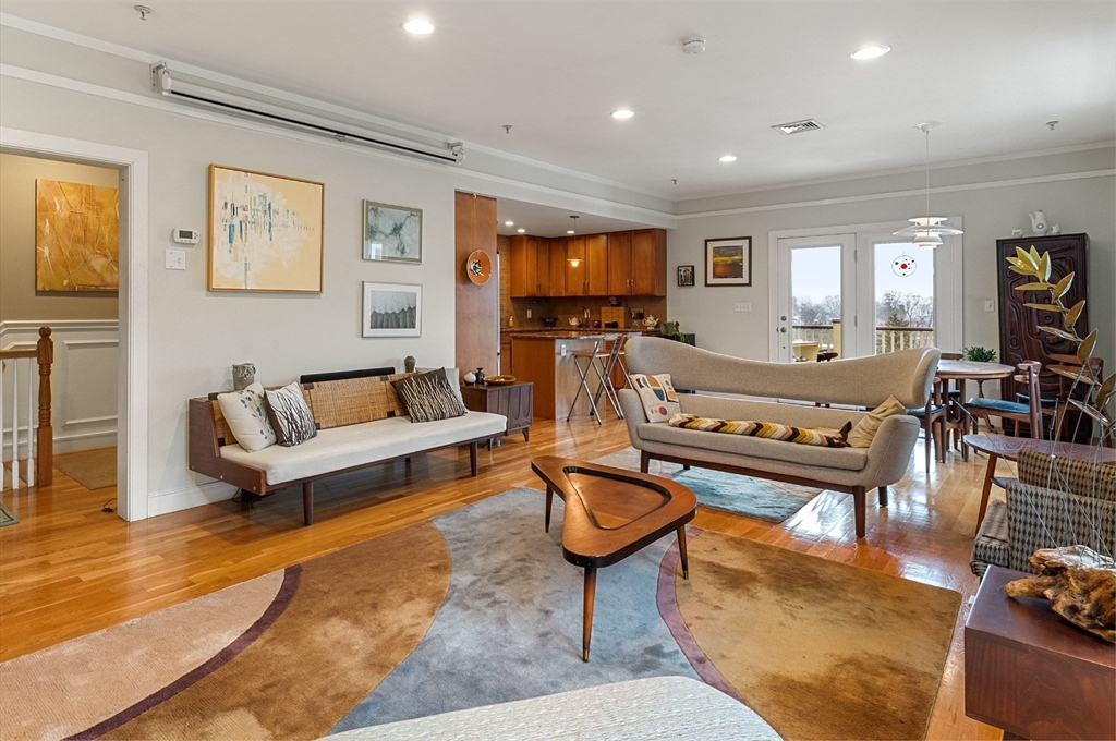 96 Neponset Ave 6