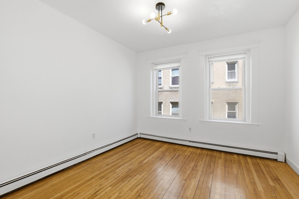 1673 Commonwealth Ave 3
