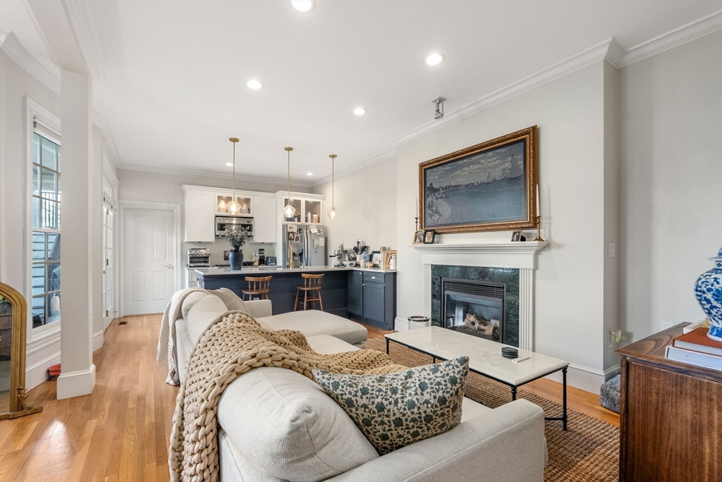 21 Prospect St 1