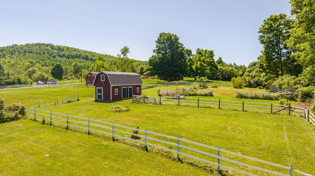 29 Bolles Rd