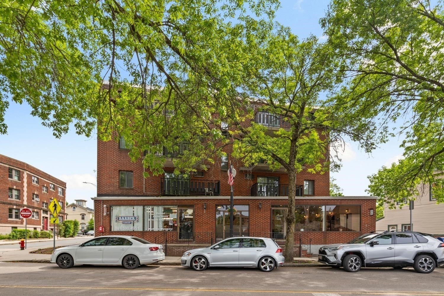 26 W Wyoming Avenue 2D