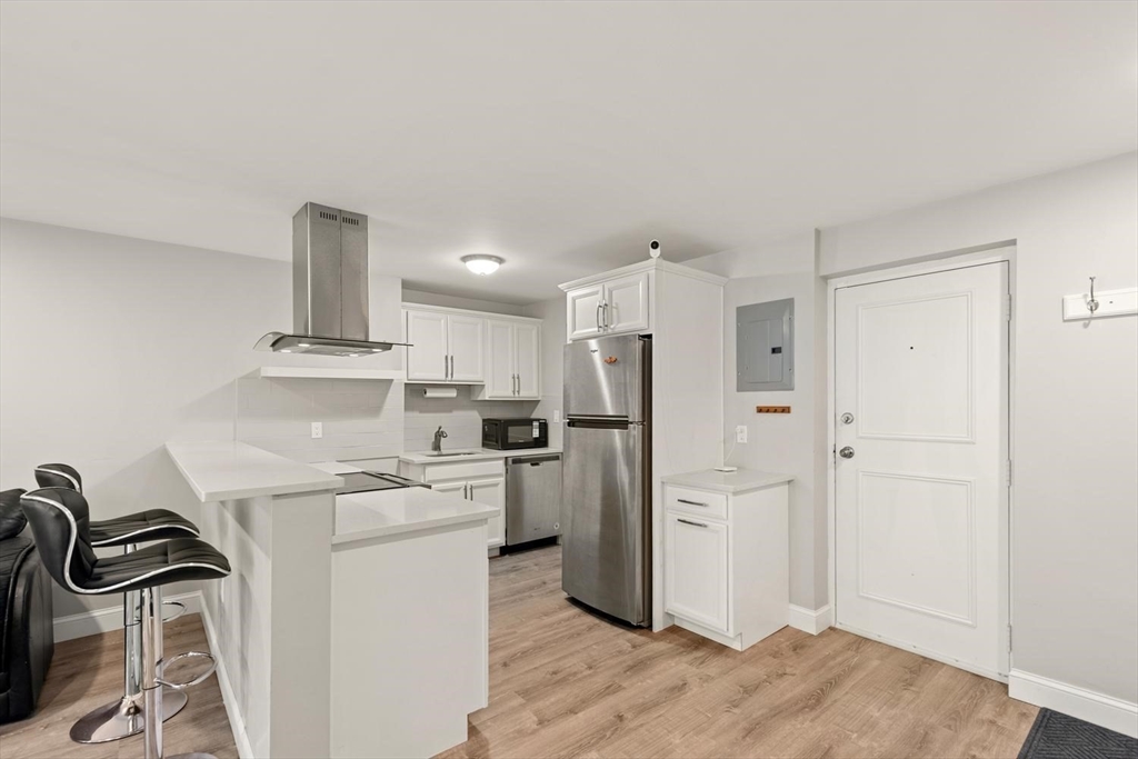 26 W Wyoming Avenue 2D