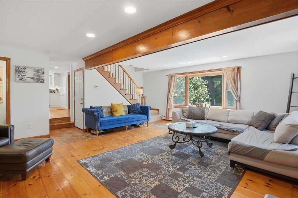 1 Cuba Road, Worcester, MA, 1 Cuba Road, Worcester, MA Photo #7