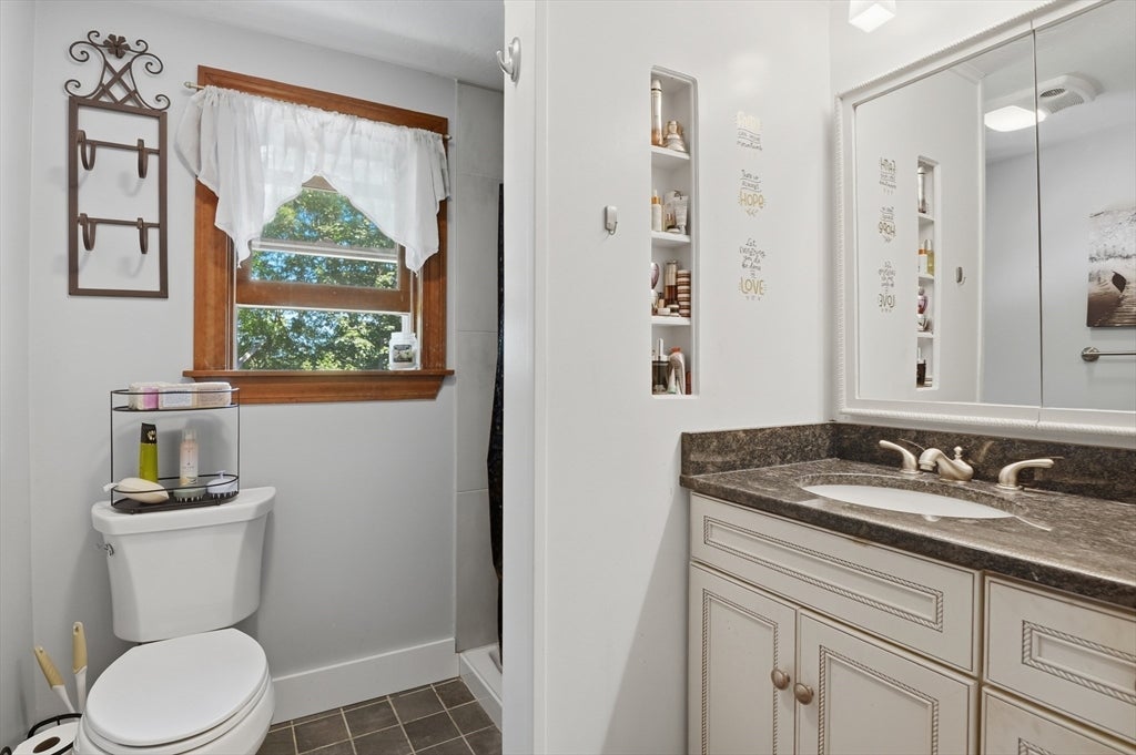 1 Cuba Road, Worcester, MA, 1 Cuba Road, Worcester, MA Photo #20