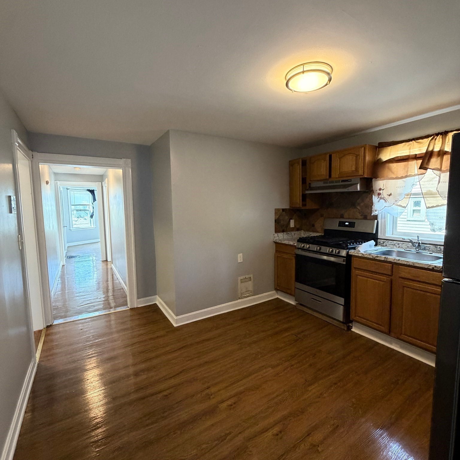28 Minot St #3, Lynn, MA Photo #13