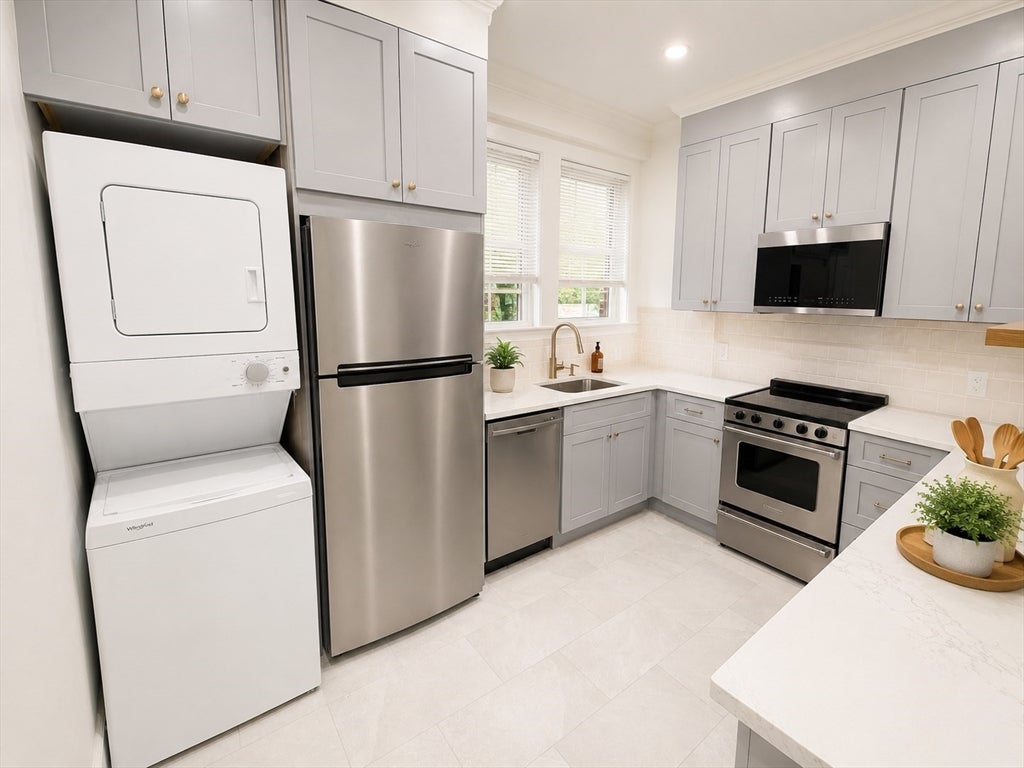119 Freeman Street #1, Brookline, MA, 119 Freeman Street #1, Brookline, MA Photo #5