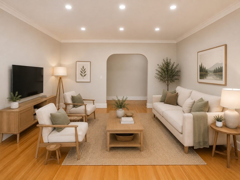 119 Freeman Street #1, Brookline, MA, 119 Freeman Street #1, Brookline, MA Photo #2