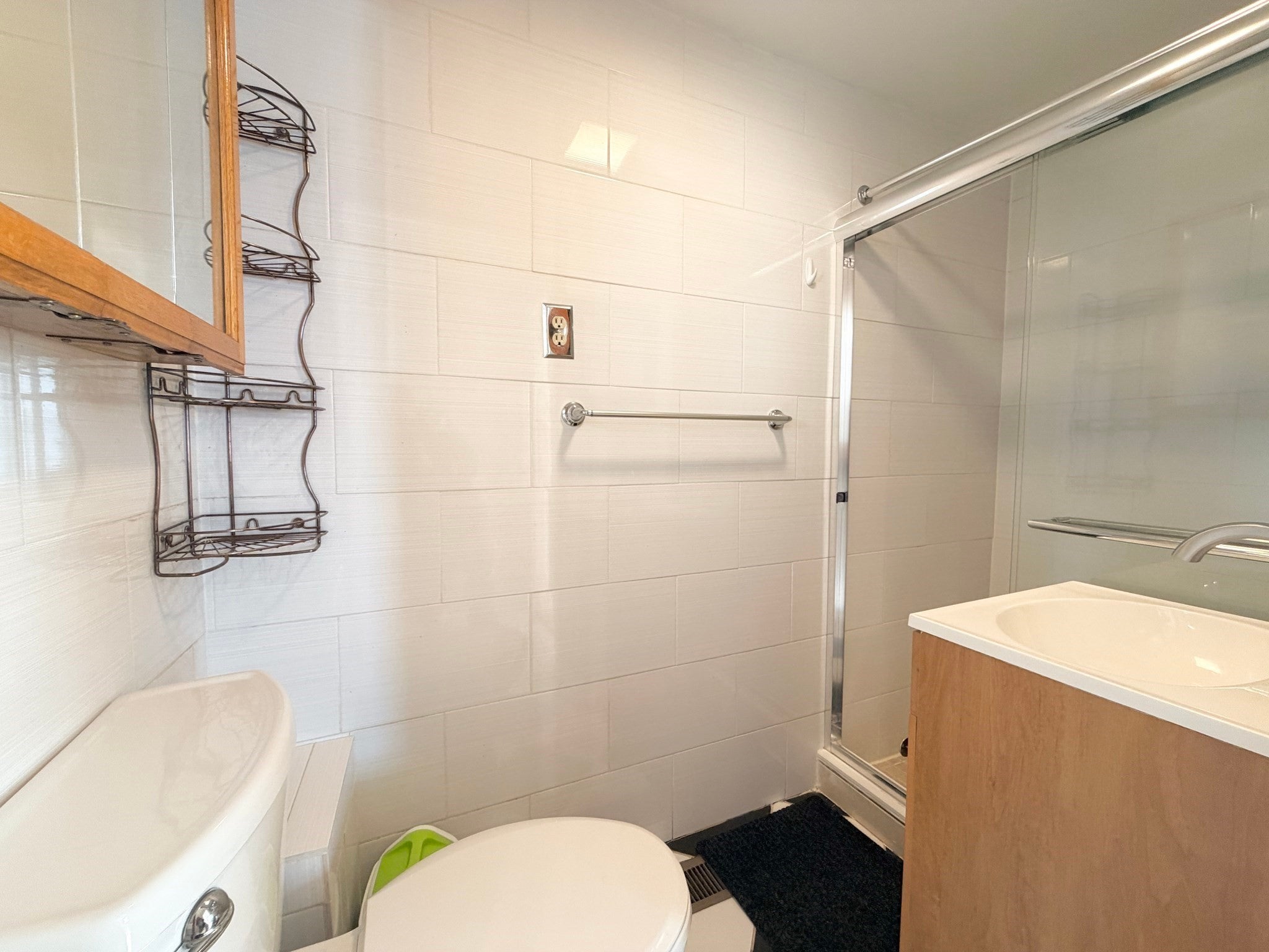 32 Harding Ave, Malden, MA, 32 Harding Ave, Malden, MA Photo #8