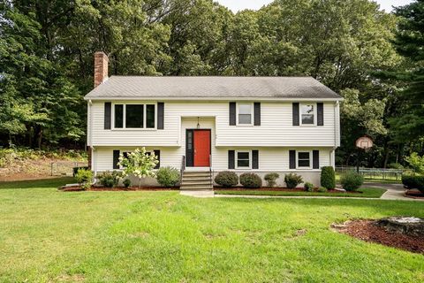 96 Breakneck Hill Rd Southborough MA 01772