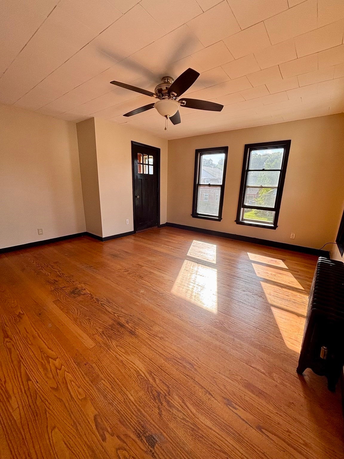 13 Dexter St, Holyoke, MA, 13 Dexter St, Holyoke, MA Photo #15