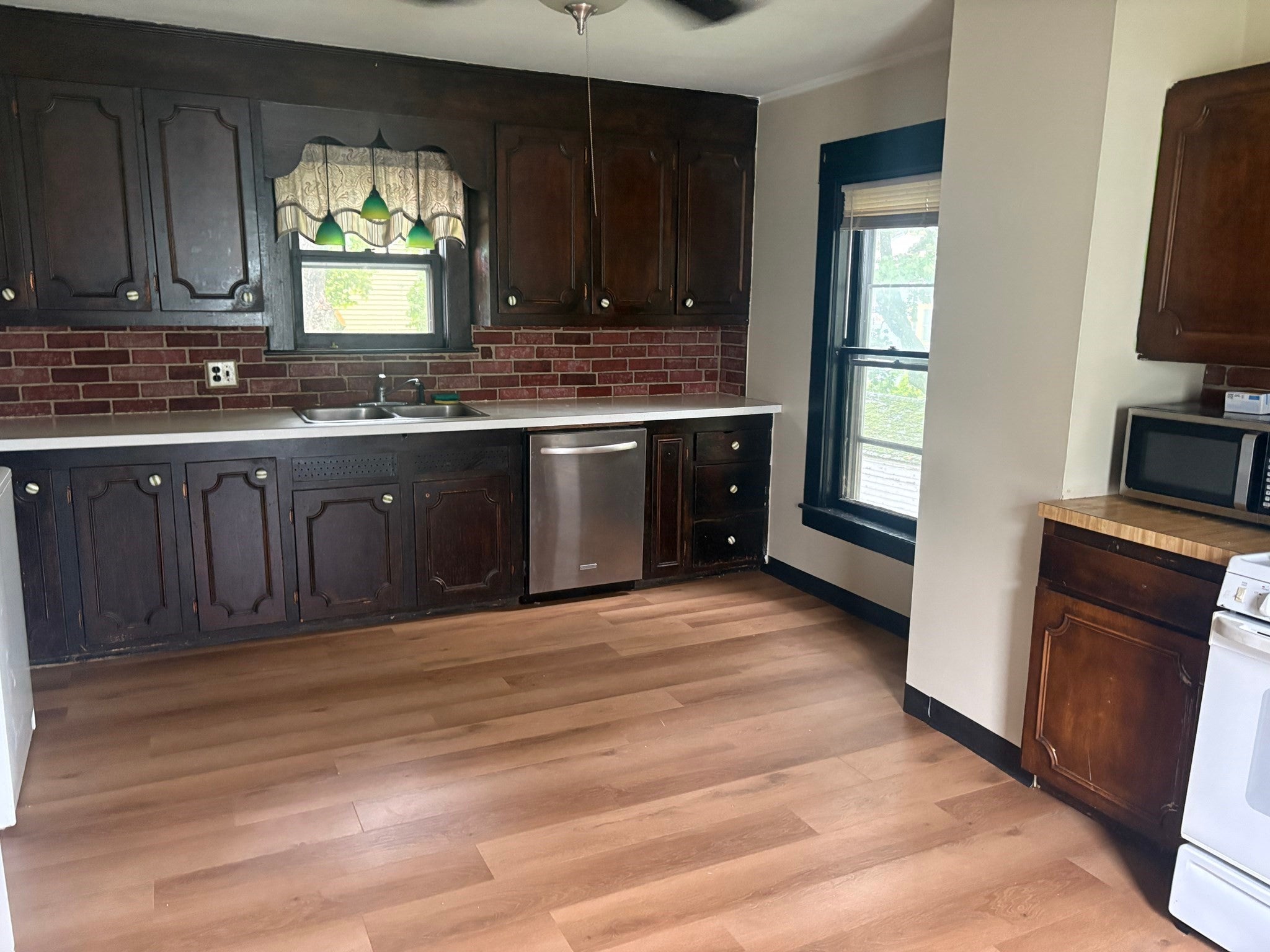 13 Dexter St, Holyoke, MA, 13 Dexter St, Holyoke, MA Photo #10