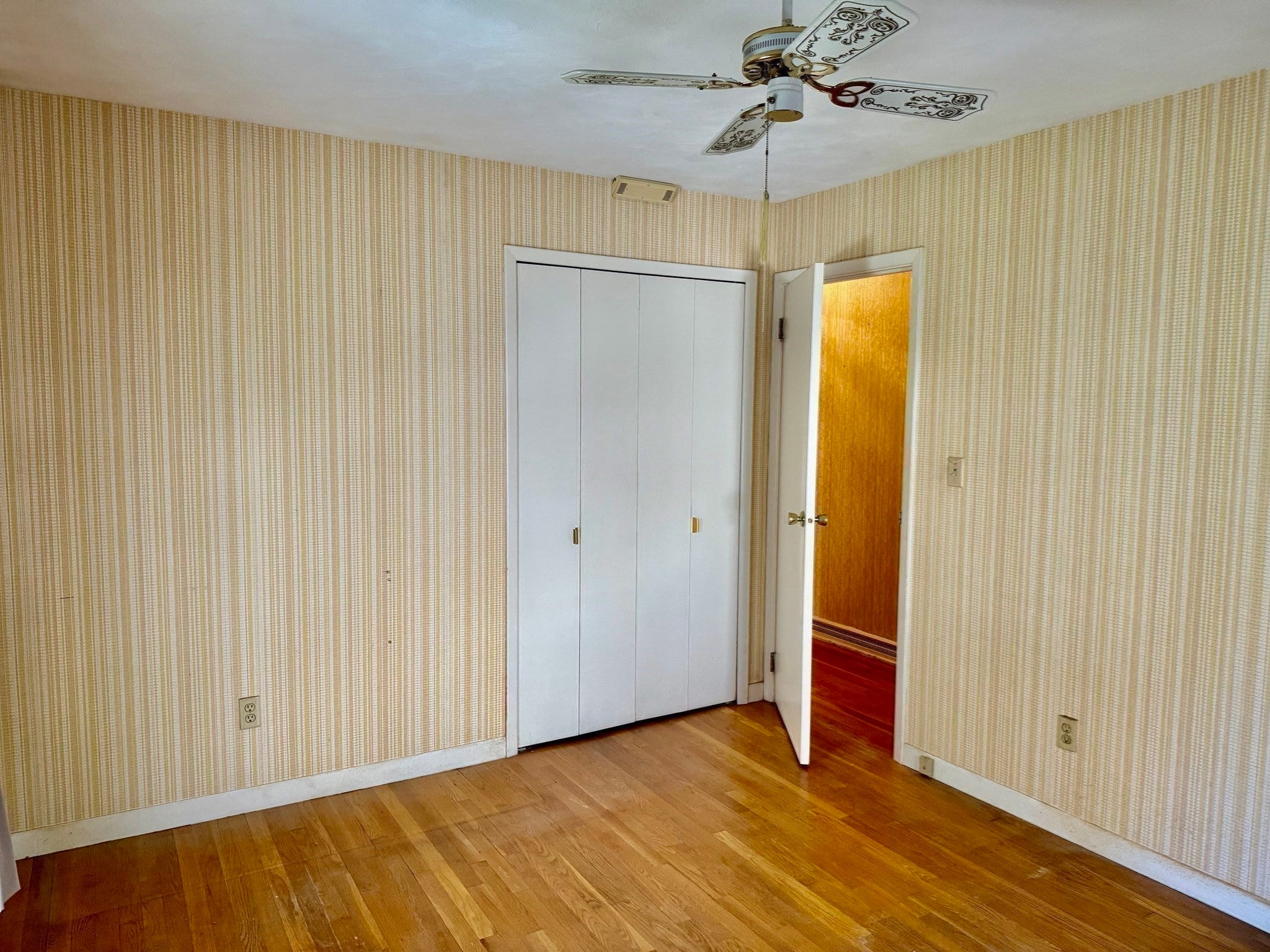 920 Lucy Street, New Bedford, MA, 920 Lucy Street, New Bedford, MA Photo #23