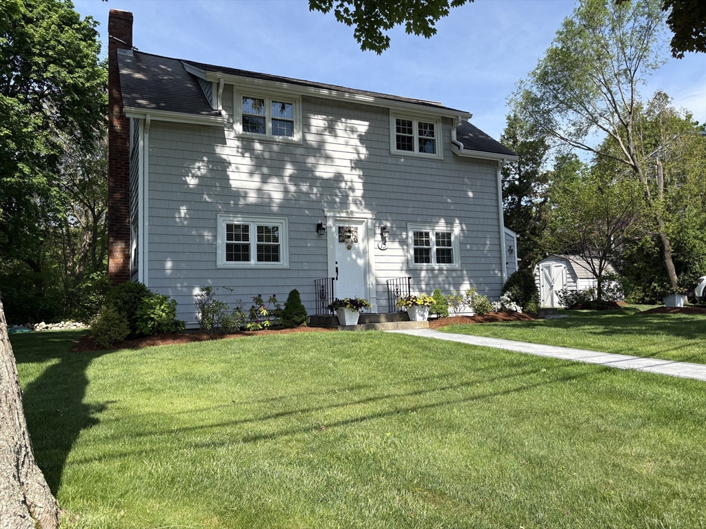 15 Hazel Ave