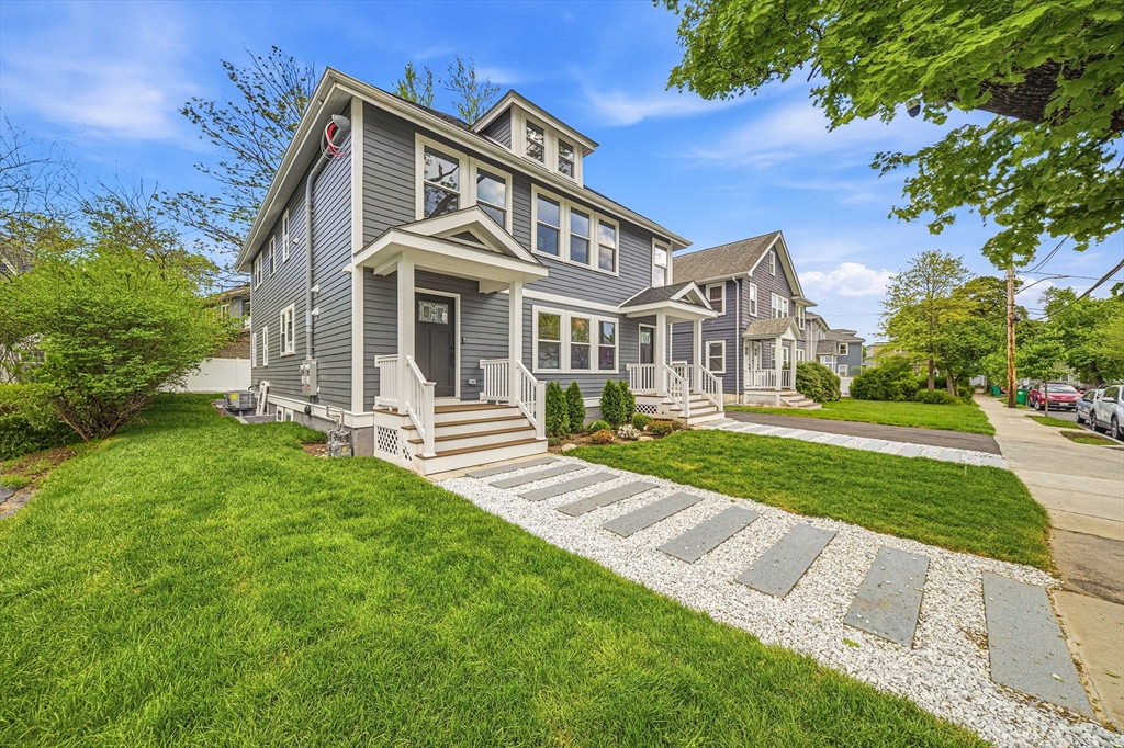 52 Rangeley Rd 52