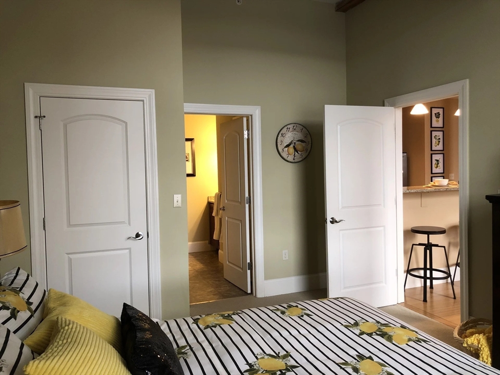 55 Green  Street C-211