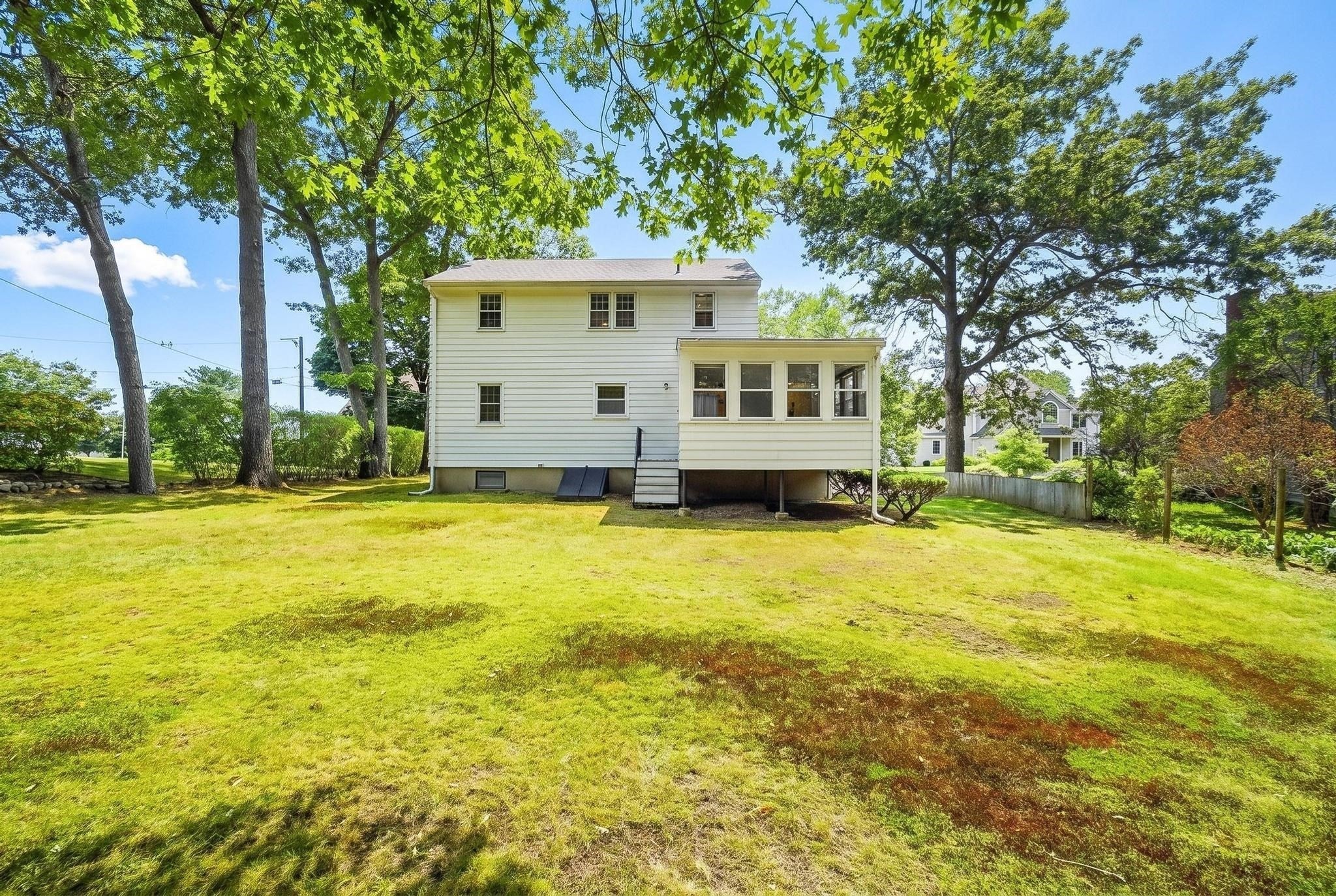 32 Dividence Rd, Reading, MA, 32 Dividence Rd, Reading, MA Photo #4