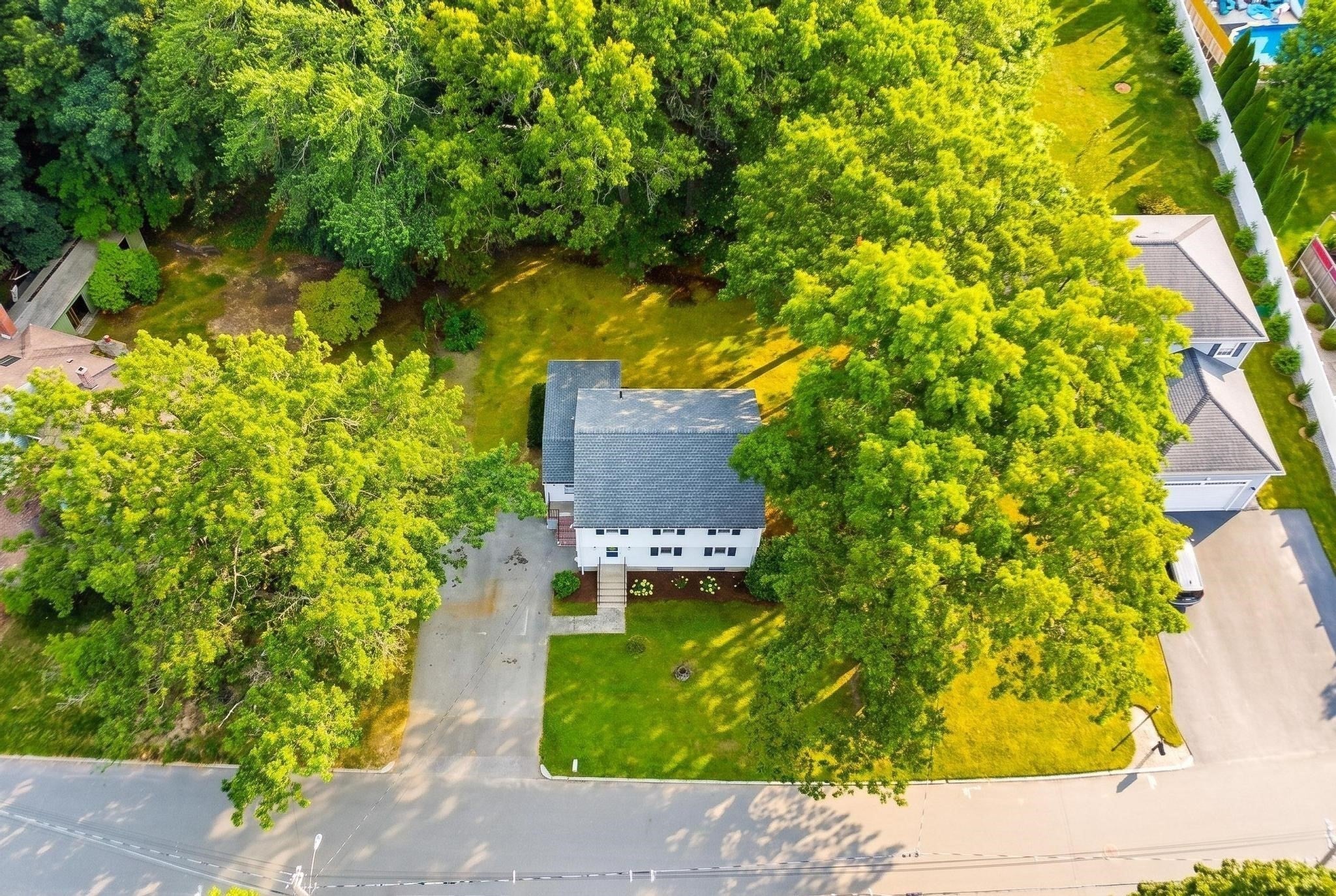 32 Dividence Rd, Reading, MA, 32 Dividence Rd, Reading, MA Photo #5