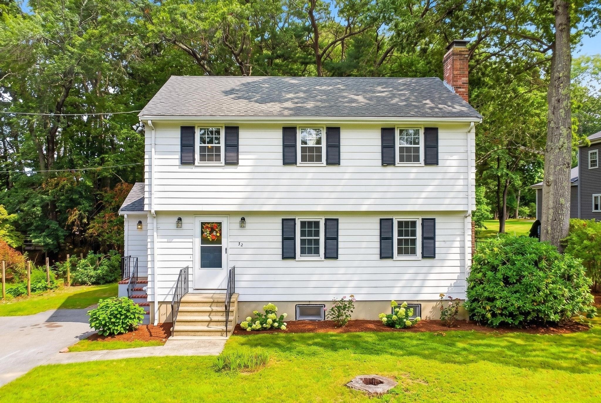 32 Dividence Rd, Reading, MA, 32 Dividence Rd, Reading, MA Photo #3