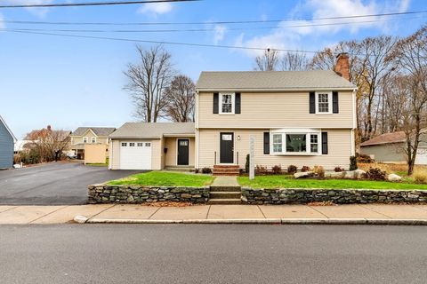 Photo of 8 Clinton St, Woburn, MA 01801 (MLS # 73458013)