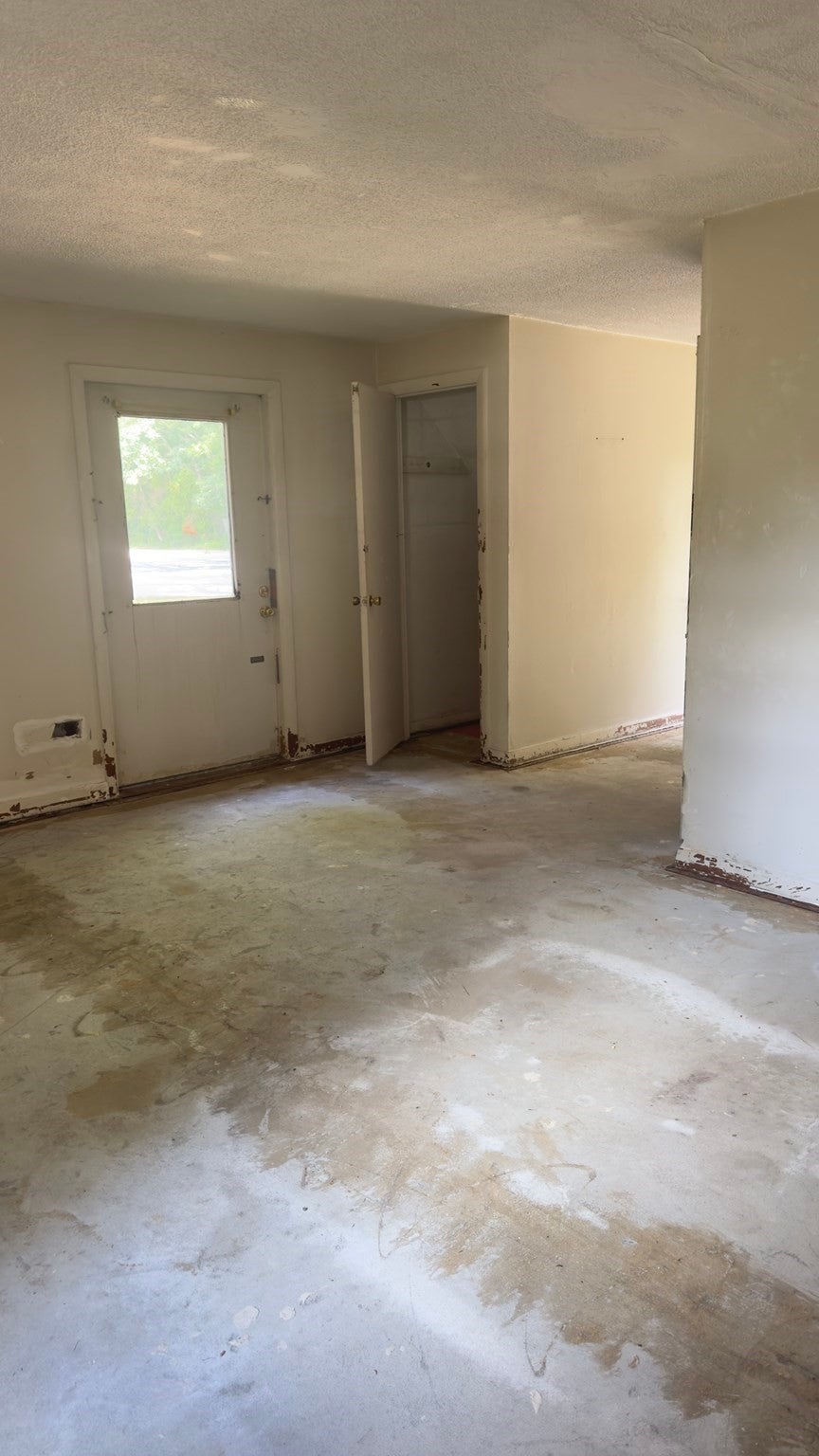 180 Main St 1109