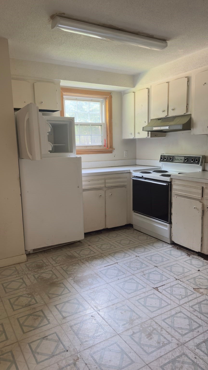180 Main St 1109