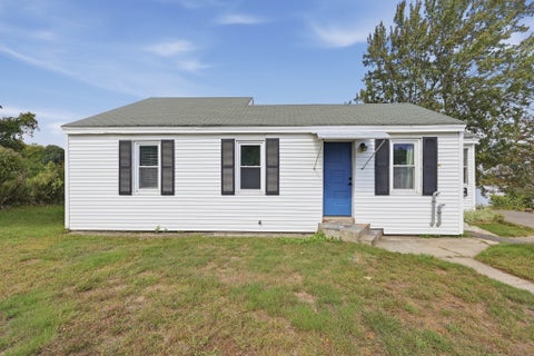 Photo of 13 Elm Street, Leominster, MA 01453 (MLS # 73582593)