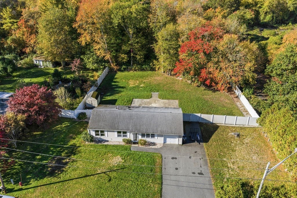 36 Meadowood Dr, Dartmouth, MA, 36 Meadowood Dr, Dartmouth, MA Photo #4