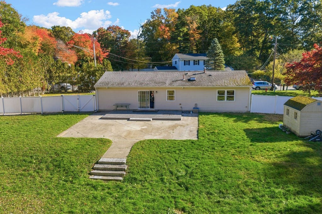 36 Meadowood Dr, Dartmouth, MA, 36 Meadowood Dr, Dartmouth, MA Photo #5
